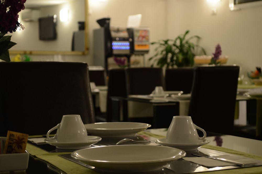 Hotel Darival Nomentana Rome Bagian luar foto