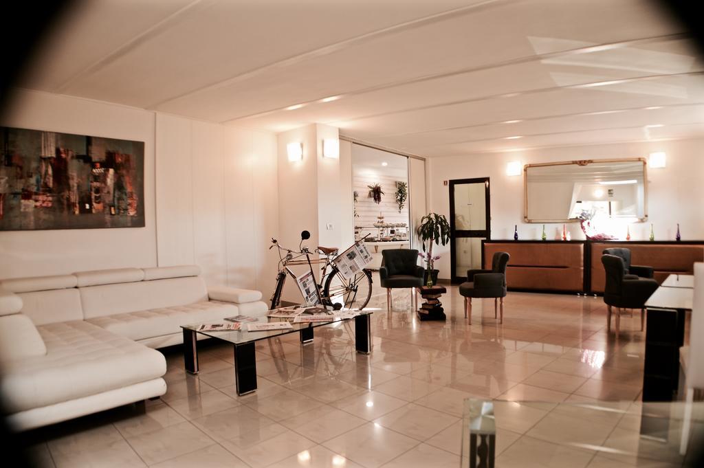 Hotel Darival Nomentana Rome Bagian luar foto