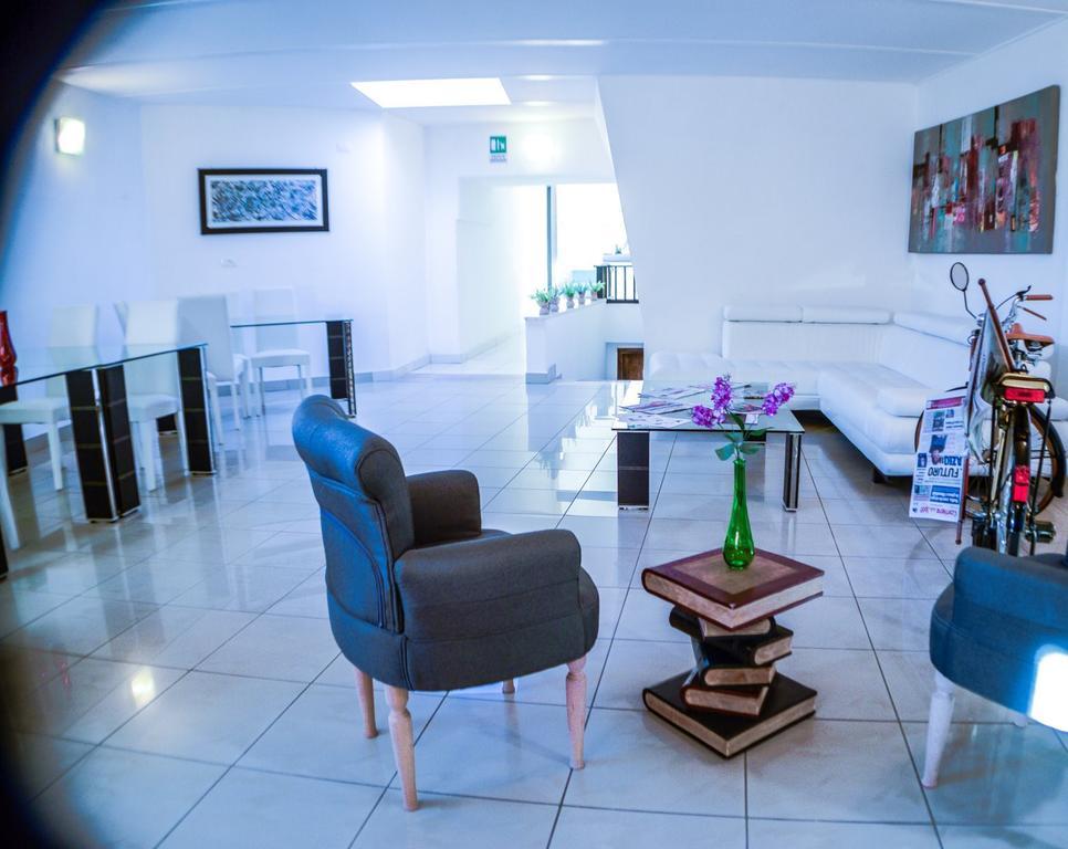 Hotel Darival Nomentana Rome Bagian luar foto