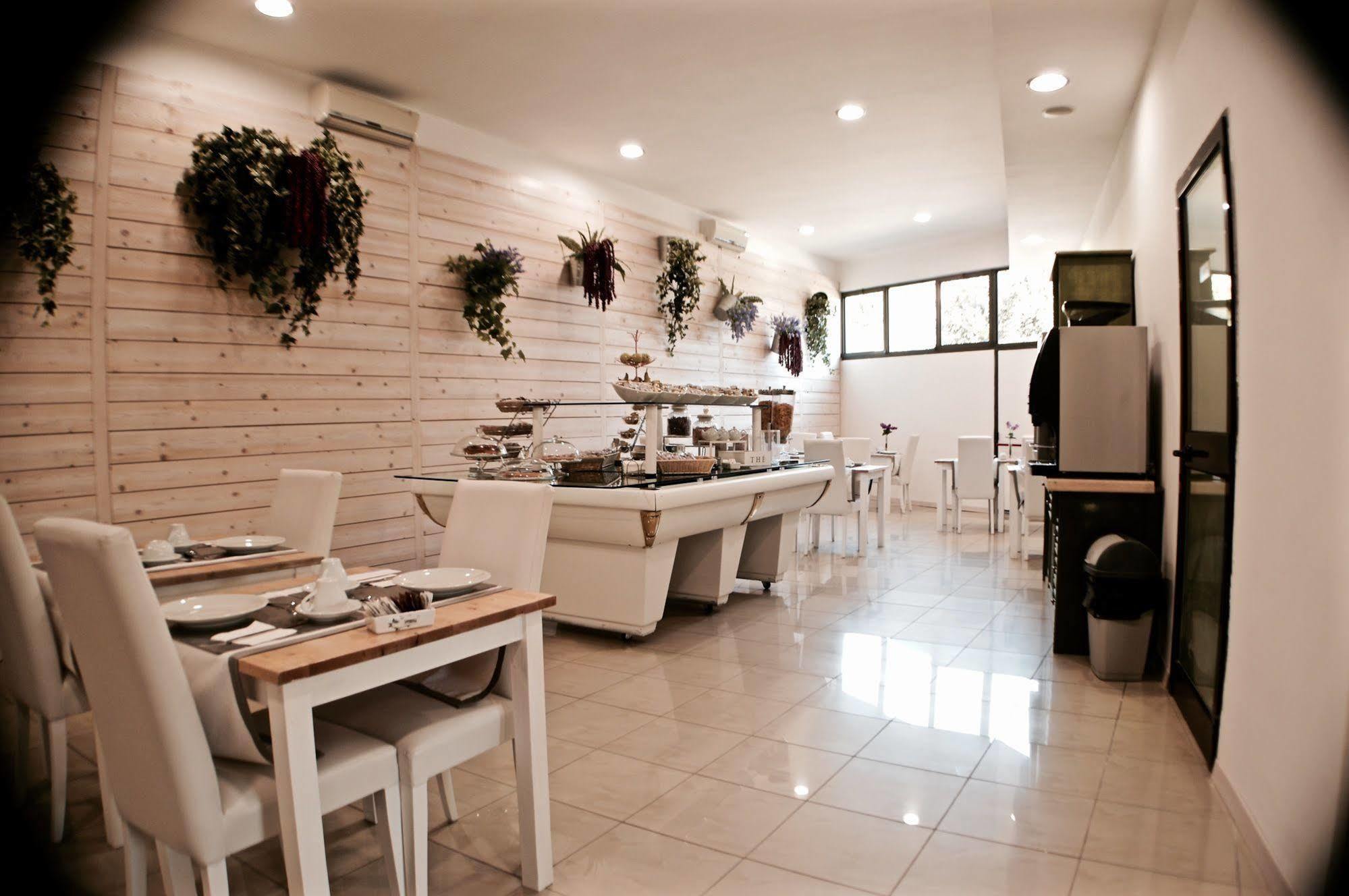 Hotel Darival Nomentana Rome Bagian luar foto