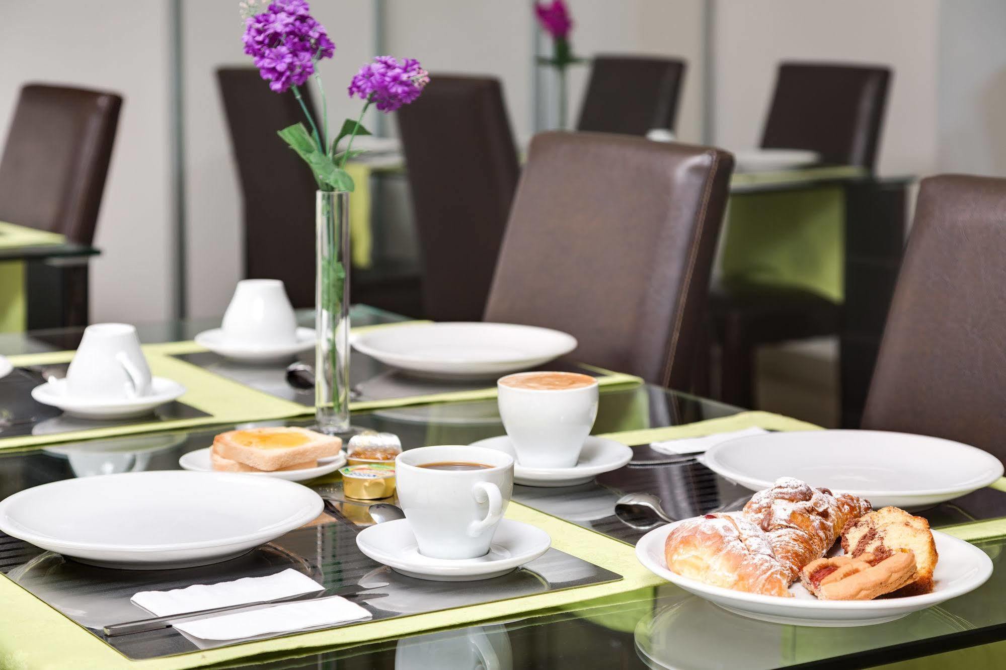 Hotel Darival Nomentana Rome Bagian luar foto