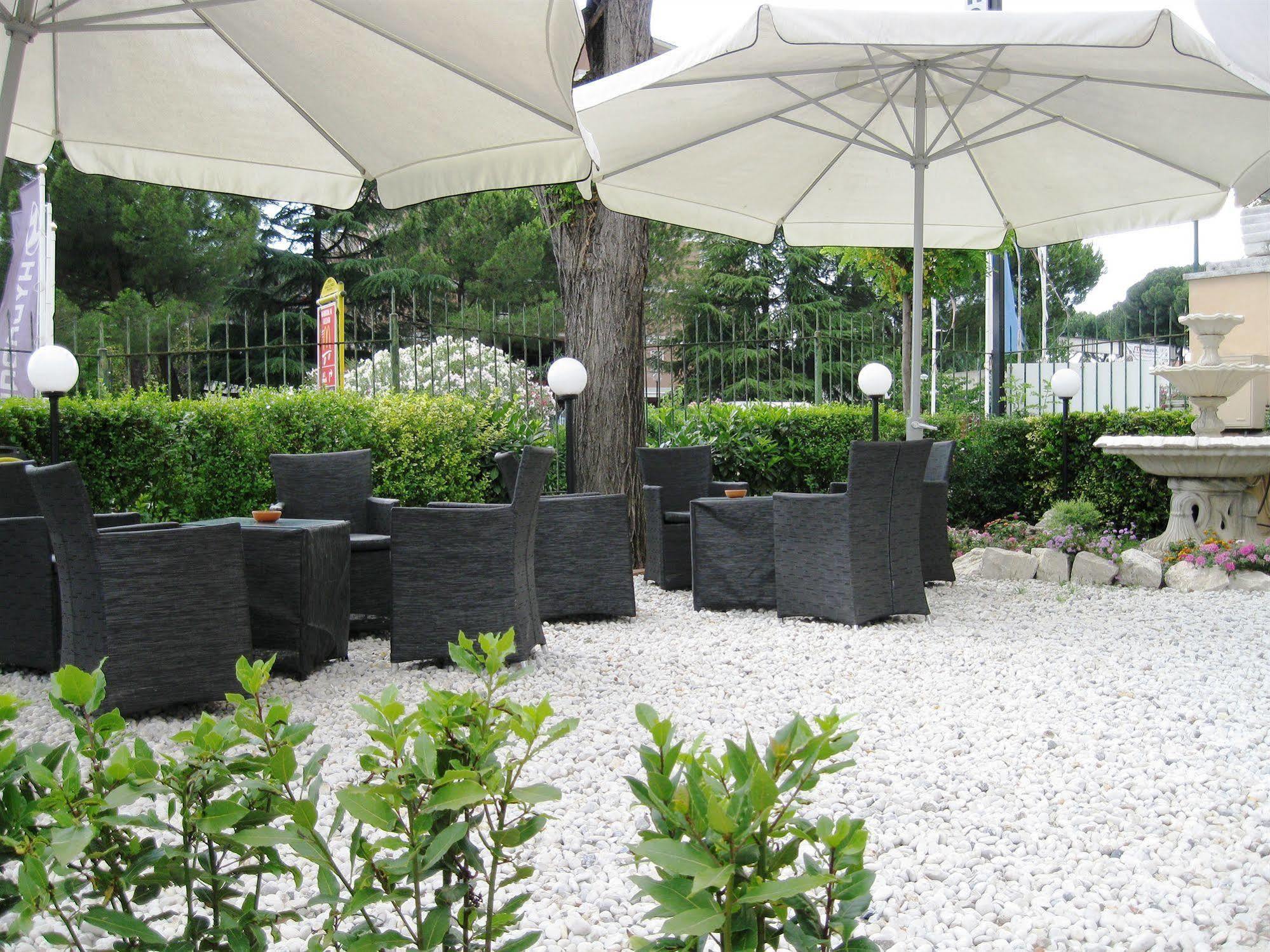 Hotel Darival Nomentana Rome Bagian luar foto